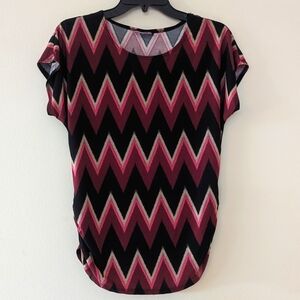Discreet Pink & Black Stripe M Shirt